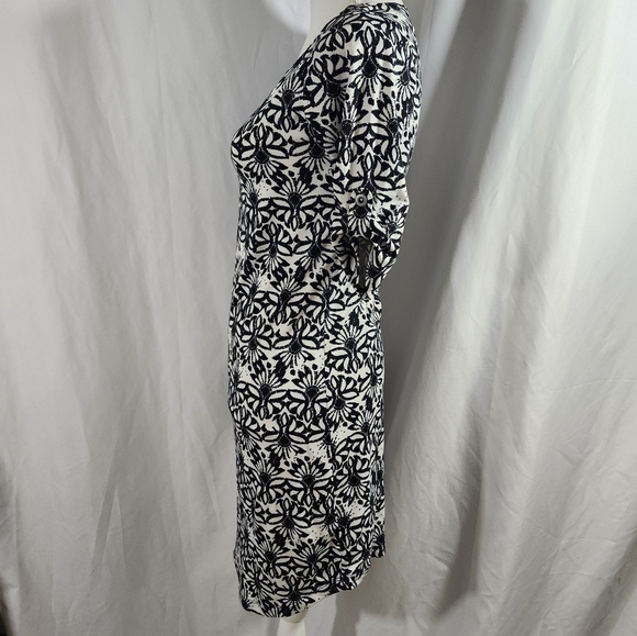 Lola Black and White X Small Dress - Picture 3 of 11